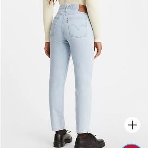 Levi’s wedgie fit high rise straight leg light wash jean